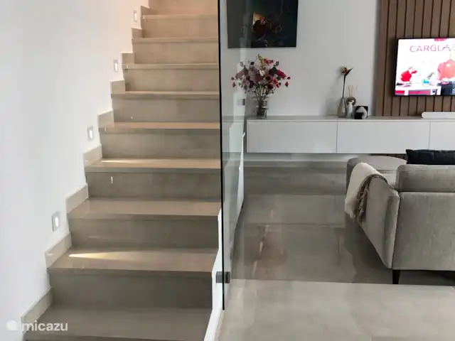 Casa VDK | Espagne, Costa Cálida, Los Alcázares - villa escalier avec éclairage pour les soirées