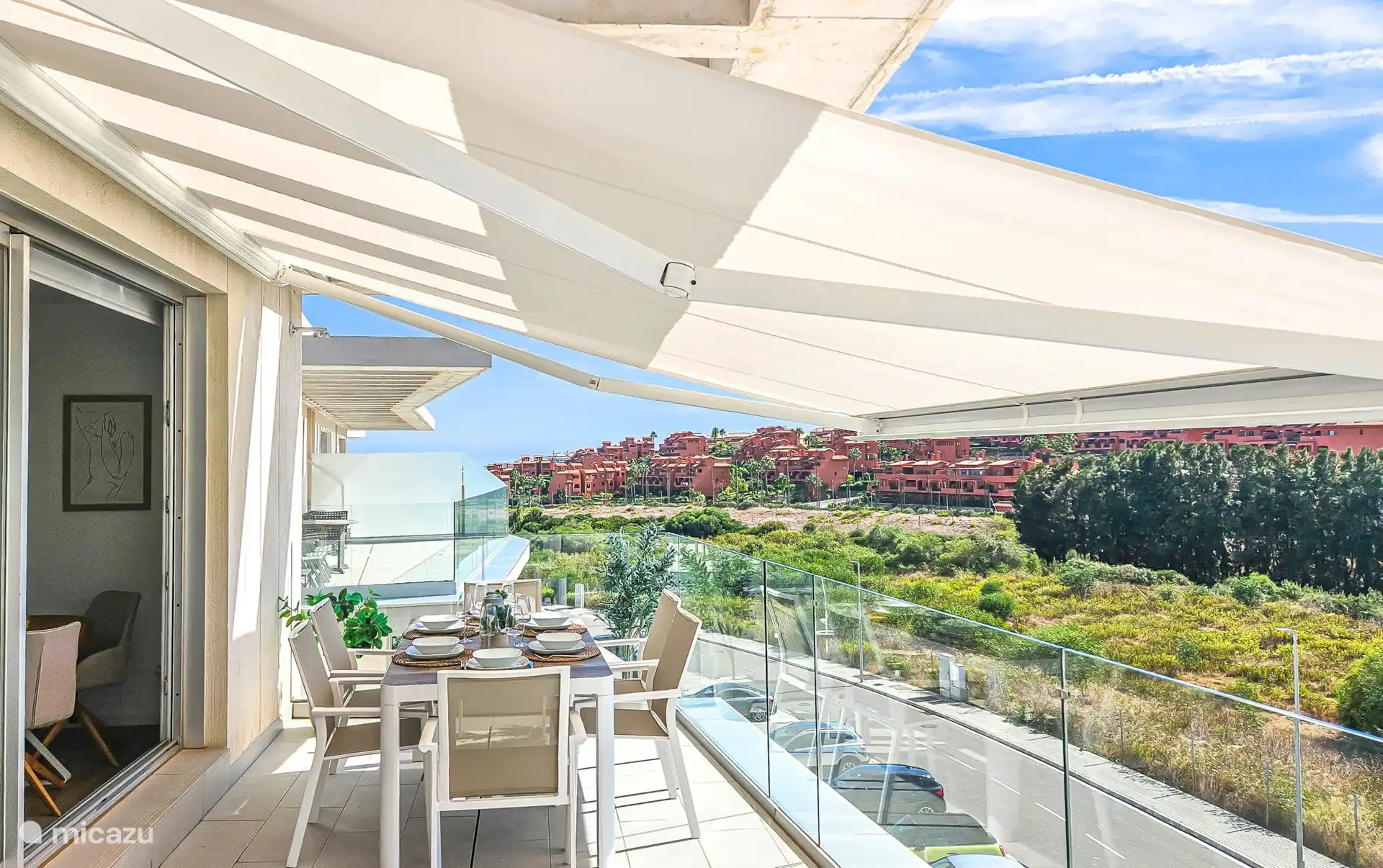 Terrasse mit Markise