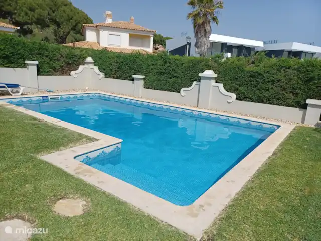Casa com Piscina Vilamoura huren in Portugal, Algarve, Quarteira - geschakelde woning