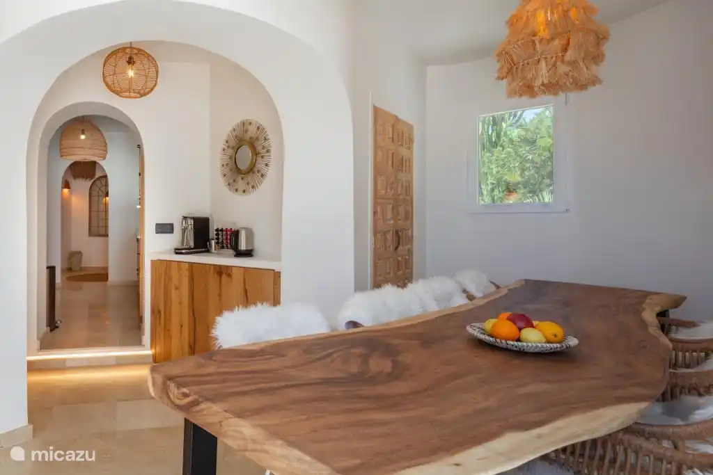 Esszimmer und Kaffeeecke