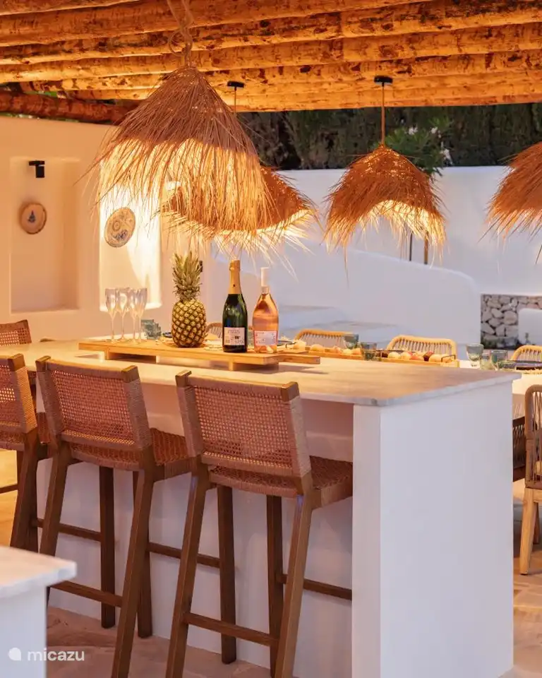 Bar in der Außenküche