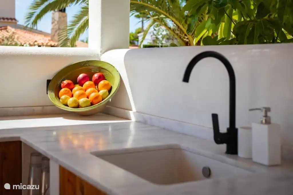 Küchenarbeitsplatte im Freien