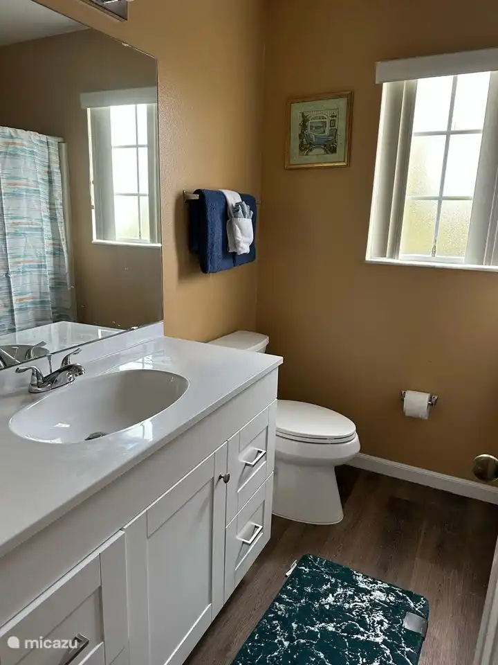 salle de bain partagée