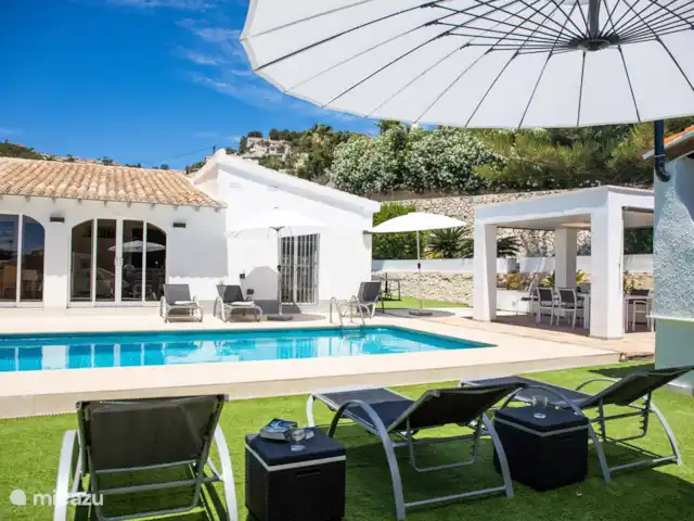 Villa Alegria Moraira huren in Spanje, Costa Blanca, Benissa - villa Het privé zwembad