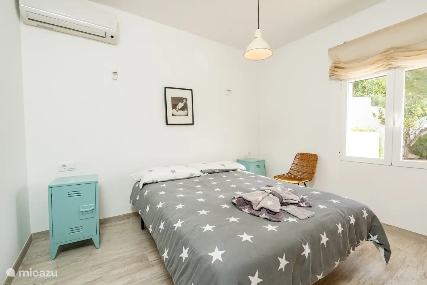 Zimmer mit einem Doppelbett