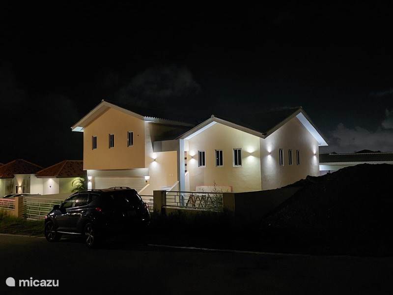 Vakantiehuis Curaçao, Banda Abou (west), Grote Berg Vakantiehuis Villa Vida Felice