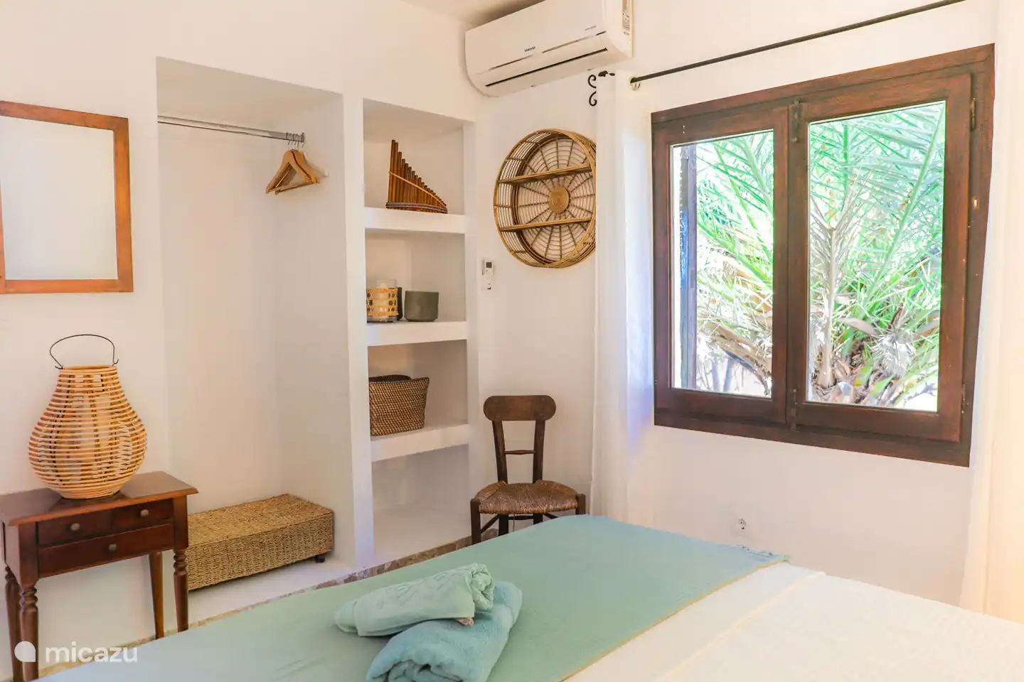 Das Schlafzimmer wurde von den Eigentümern sorgfältig eingerichtet