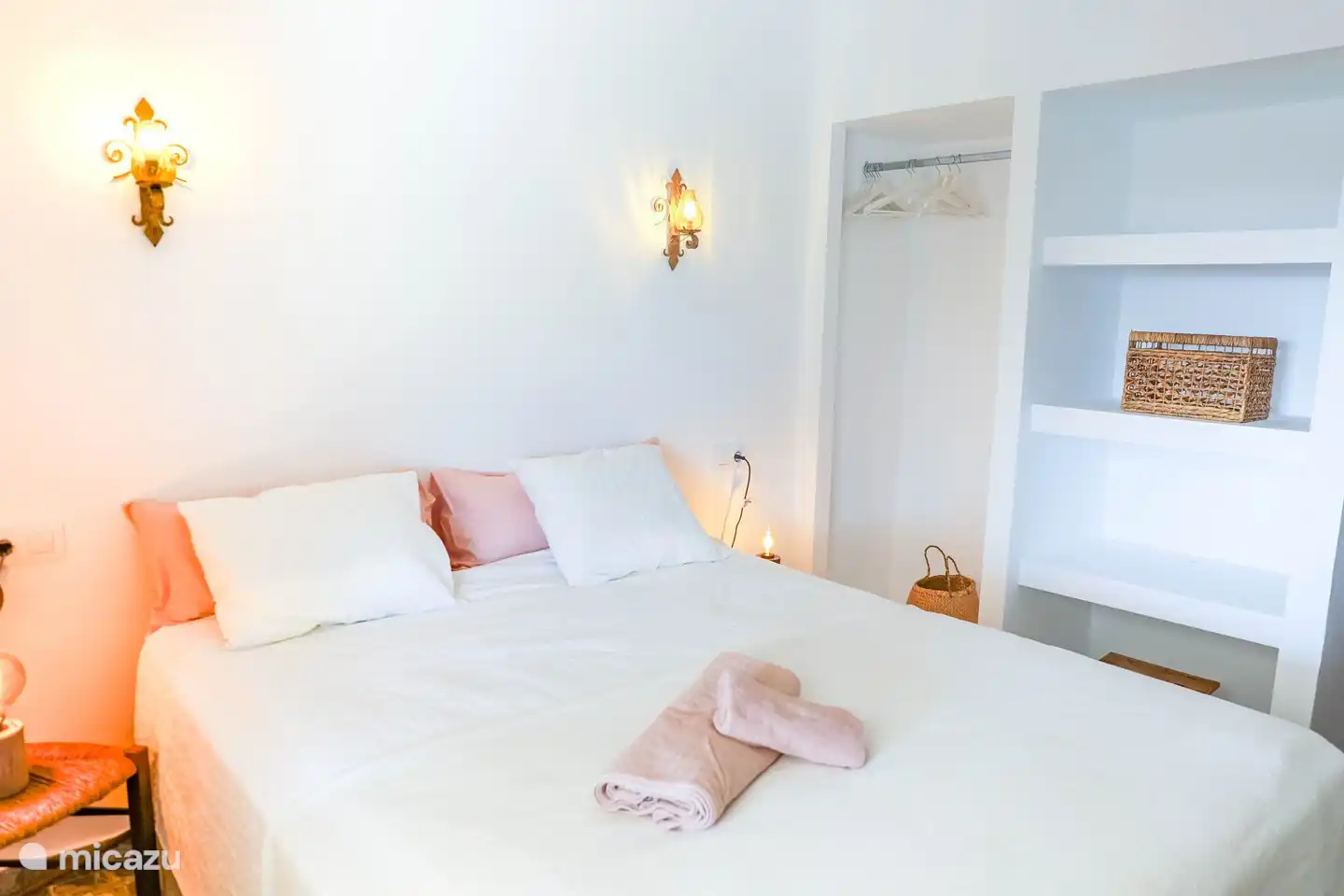 Stimmungsvolles Schlafzimmer