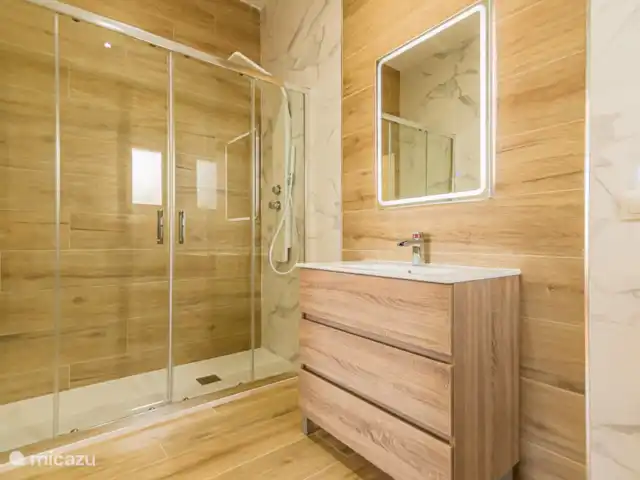 Villa MaJa en España, Costa Blanca, Albir - villa Este baño es parte del dormitorio 1.
