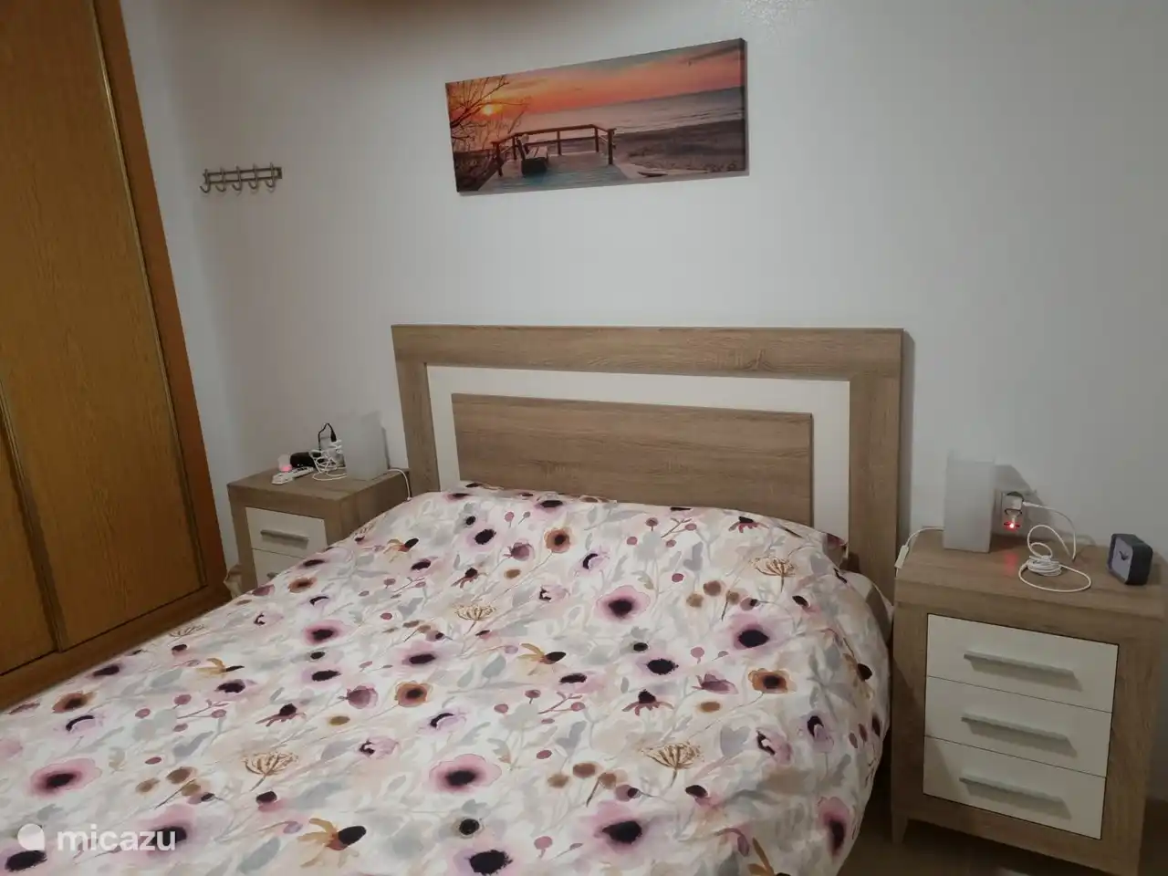 Slaapkamer met een 2 pers. Bed.