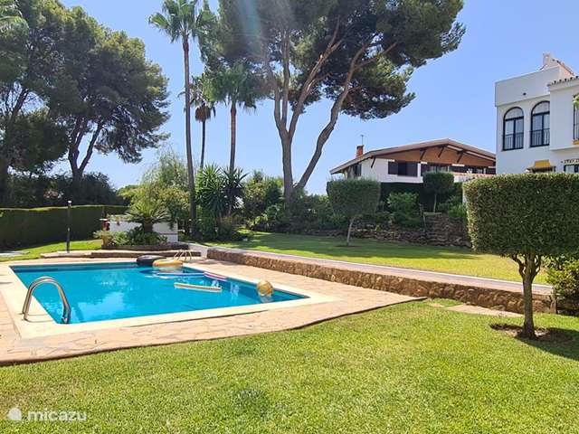 Vakantiehuis Spanje, Costa del Sol, Marbella Cabopino - geschakelde woning Casa La Fuente Nueve