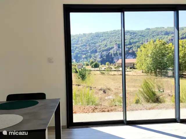 Perronniere huren in Frankrijk, Lot, Saint-Cirq-Lapopie - vakantiehuis Prachtig uitzicht vanuit de woonkamer