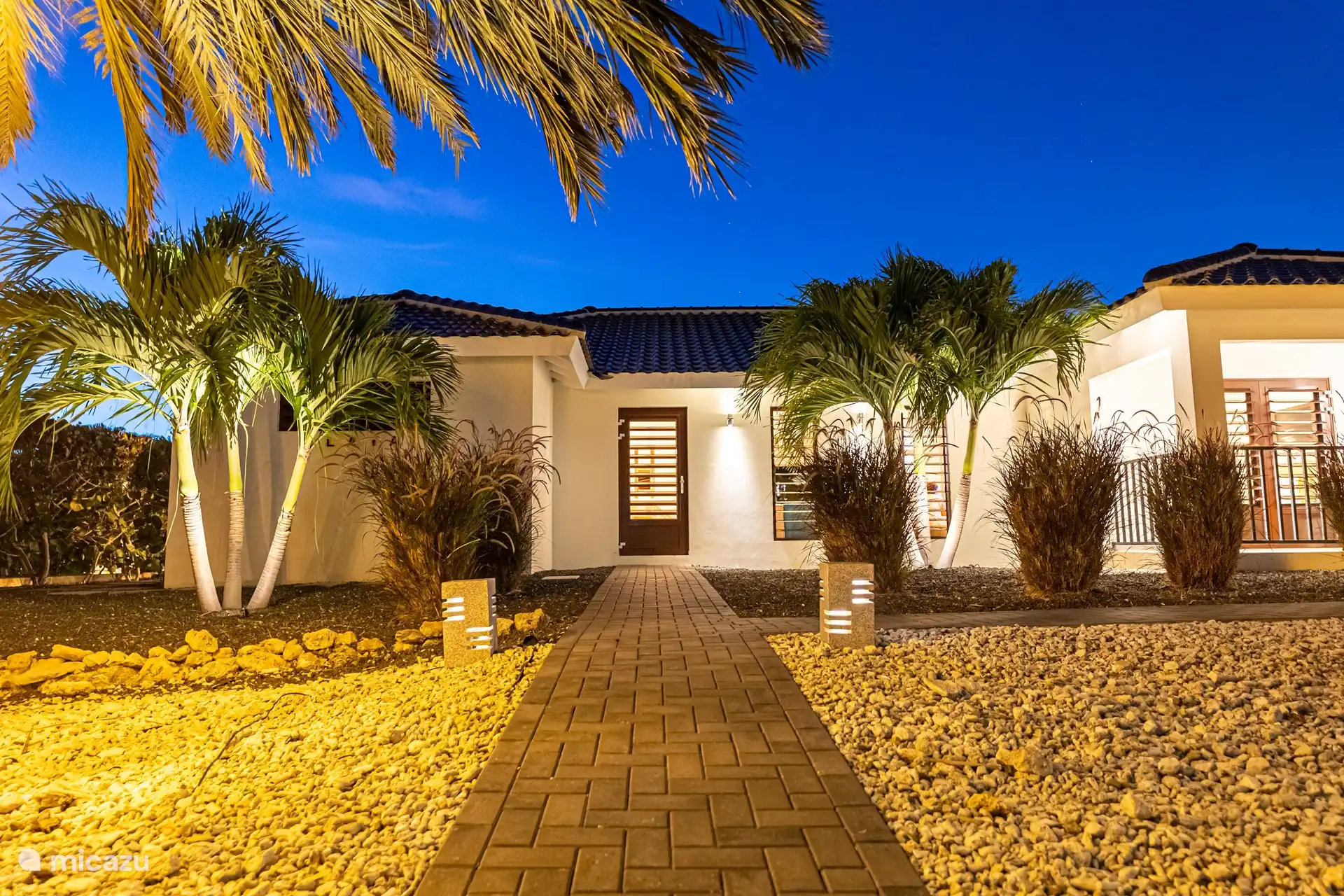 Villa Playa has a beautiful tropical garden!