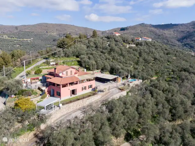 Casa Perlei | Italie, Ligurie, Imperia - maison mitoyenne Casa Perlei dans les collines