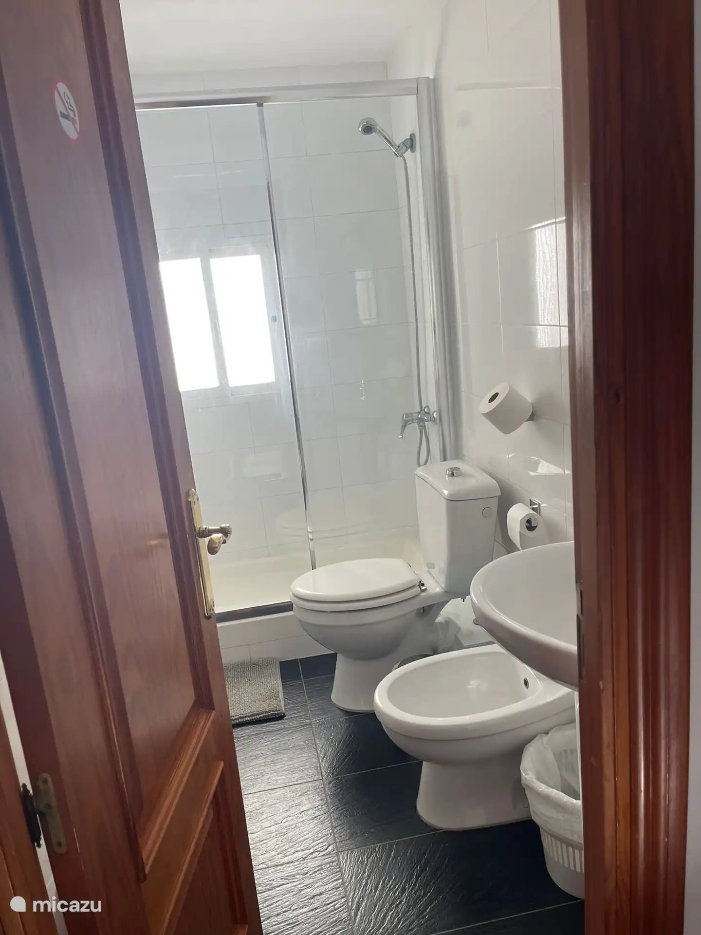 Badezimmer Schlafzimmer 2