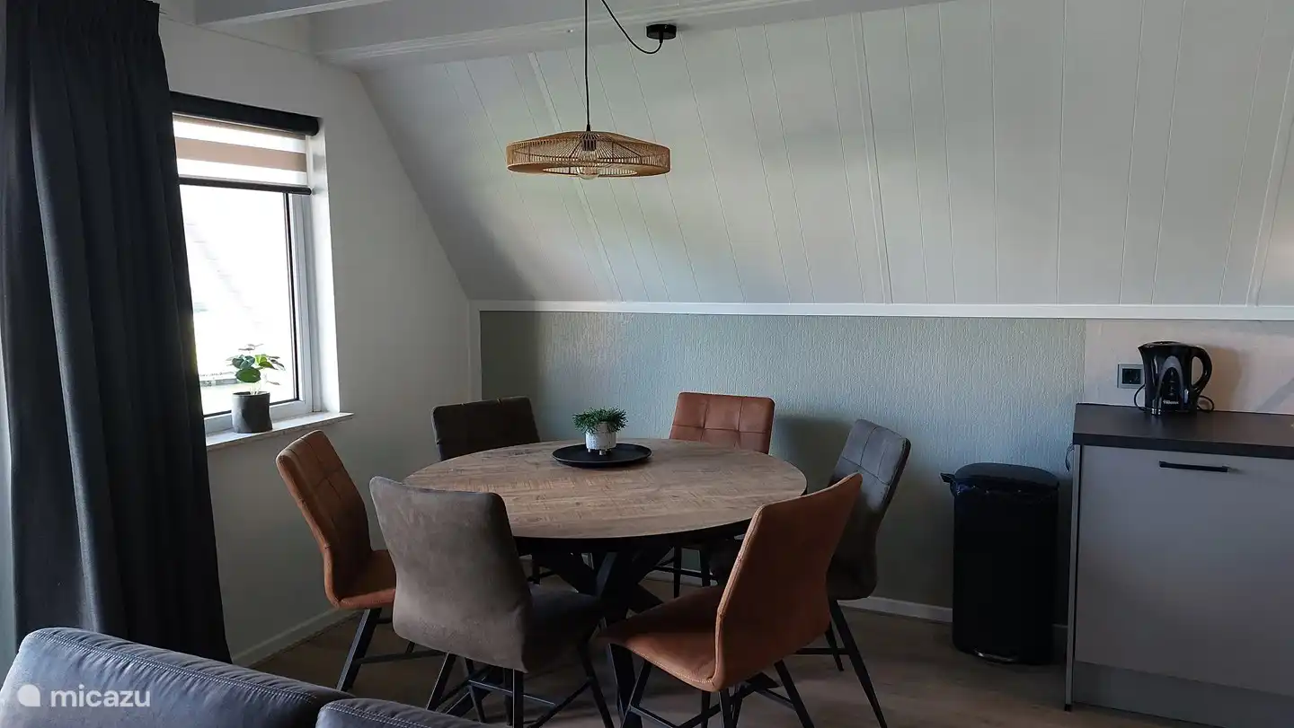 Comedor redondo moderno