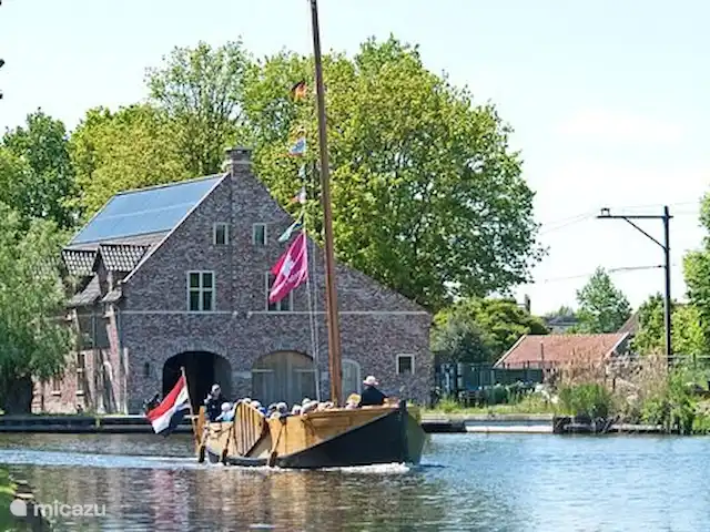Huuske de Gramsberg en Países Bajos, Overijssel, Gramsbergen - casa vacacional Navegando en el Vecht