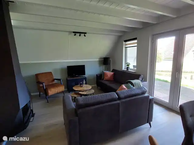 Huuske de Gramsberg en Países Bajos, Overijssel, Gramsbergen - casa vacacional Vista general desde la cocina.