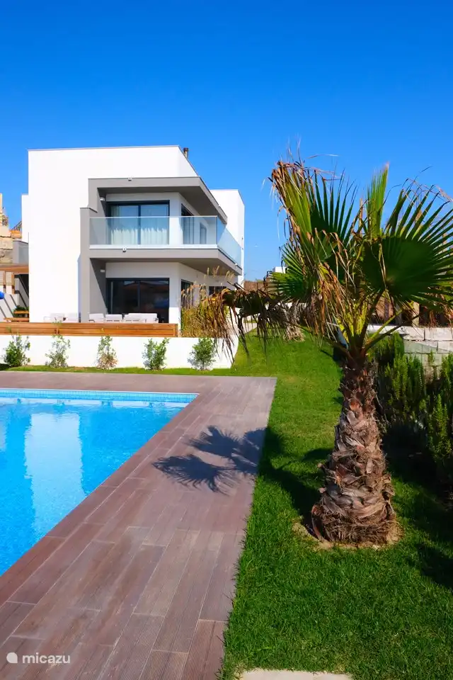 Sapateira in Portugal, Lissabon Küste, Ribamar - Villa