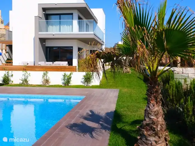 villa en Portugal, Costa de Lisboa, Ribamar – Sapateira villa en Portugal, Costa de Lisboa, Ribamar – Sapateira