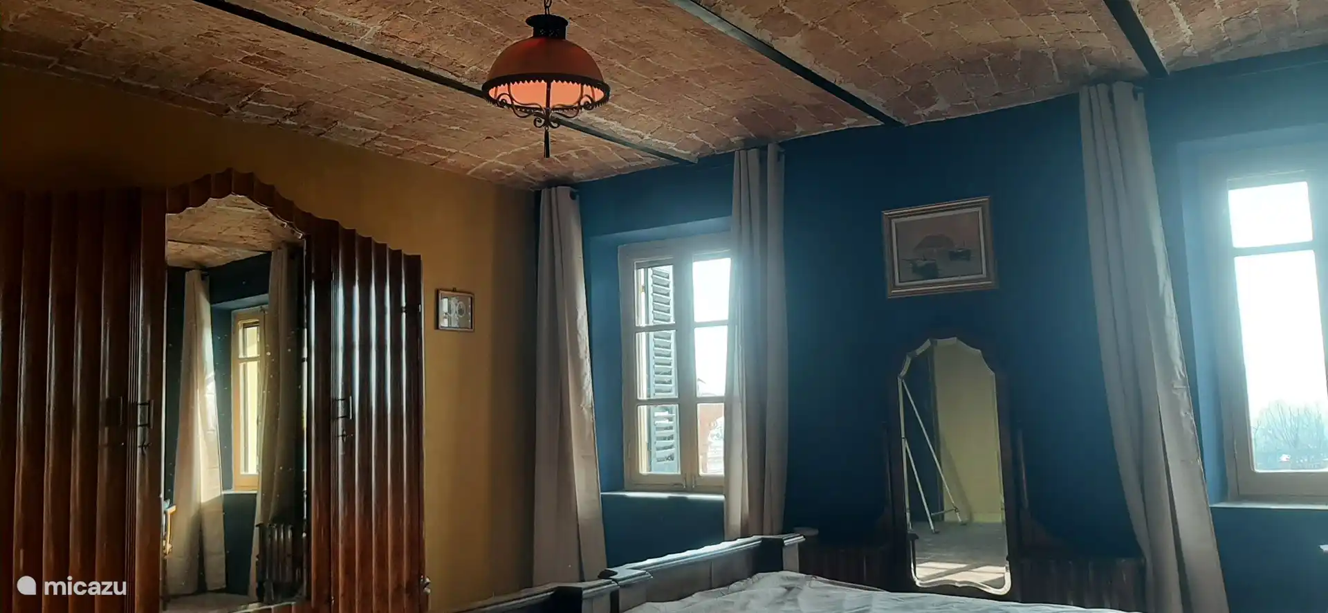 Zimmer oltre - gerade komplett renoviert