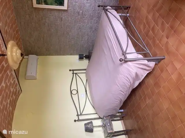 Schlafzimmer 2 mit Klimaanlage