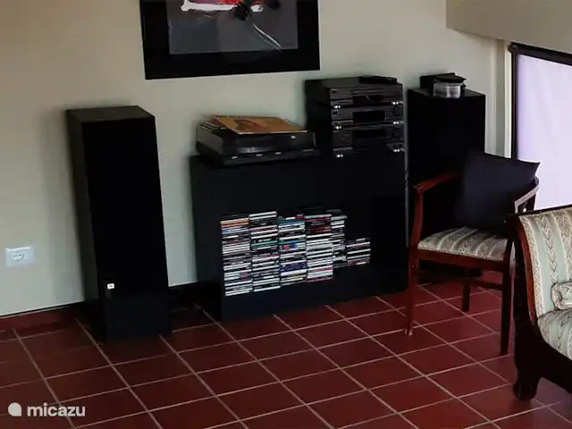 Biamics en Italia, Piamonte, Mombercelli - casa vacacional sala de música - dormitorio adicional para 2 personas