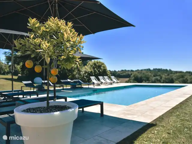 Le Mas | France, Dordogne, Sainte-Croix - ferme La piscine chauffée