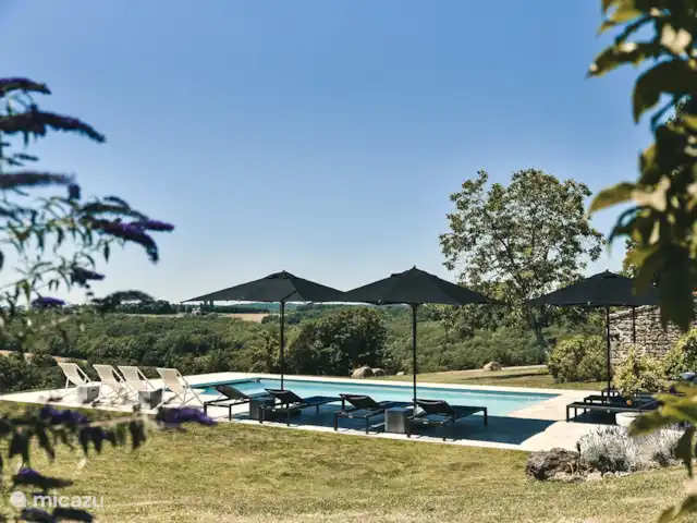 Le Mas | France, Dordogne, Sainte-Croix - ferme La piscine