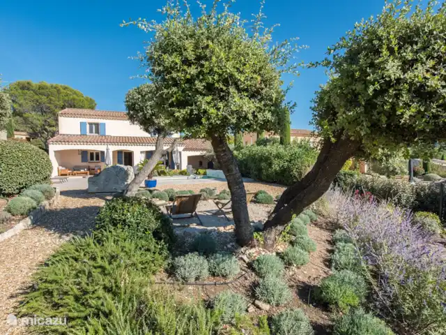 Villa Rêves de Sorgues | France, Vaucluse, Saumane-de-Vaucluse - villa
