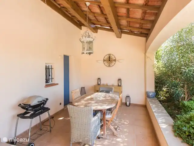 Villa Rêves de Sorgues | France, Vaucluse, Saumane-de-Vaucluse - villa