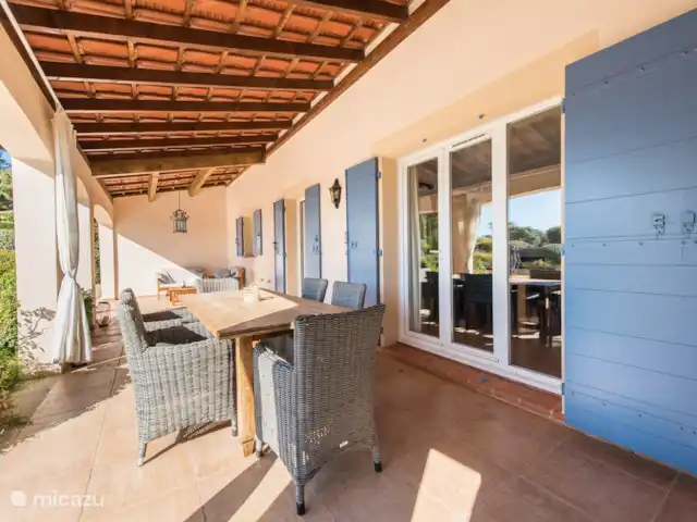 Villa Rêves de Sorgues | France, Vaucluse, Saumane-de-Vaucluse - villa
