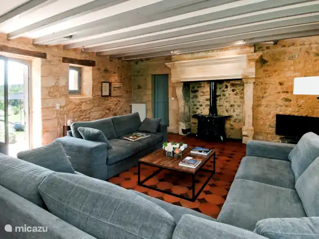 Location de Vacances France, Dordogne, Sainte-Croix, ferme - Le Mas et Le Mazet Le salon du Mas