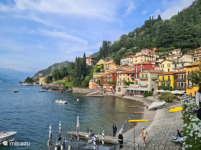 Casa Pianello de Lario | Italie, Lac de Côme, Pianello del Lario - maison de vacances Sentier pédestre au bord du lac