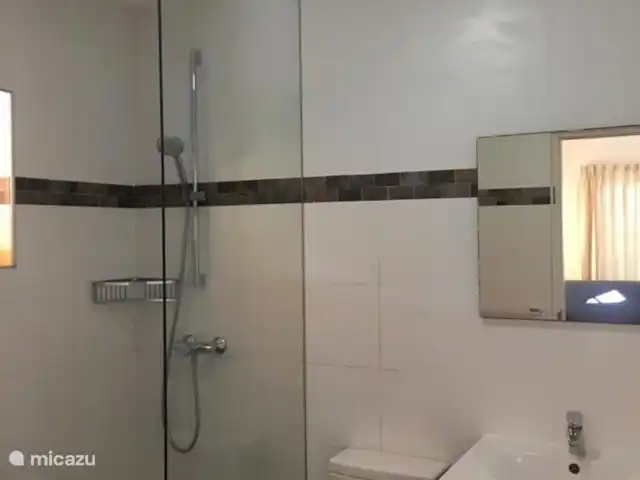 appartement huren in Aruba, Paradera, Paradera – La Felicidad Aruba- Sonrisa Di Aruba badkamer