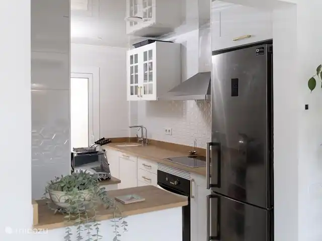 Maison ensoleillée, piscine privée et barbecue | Espagne, Barcelone, Sant Pere de Ribes - chalet cuisine