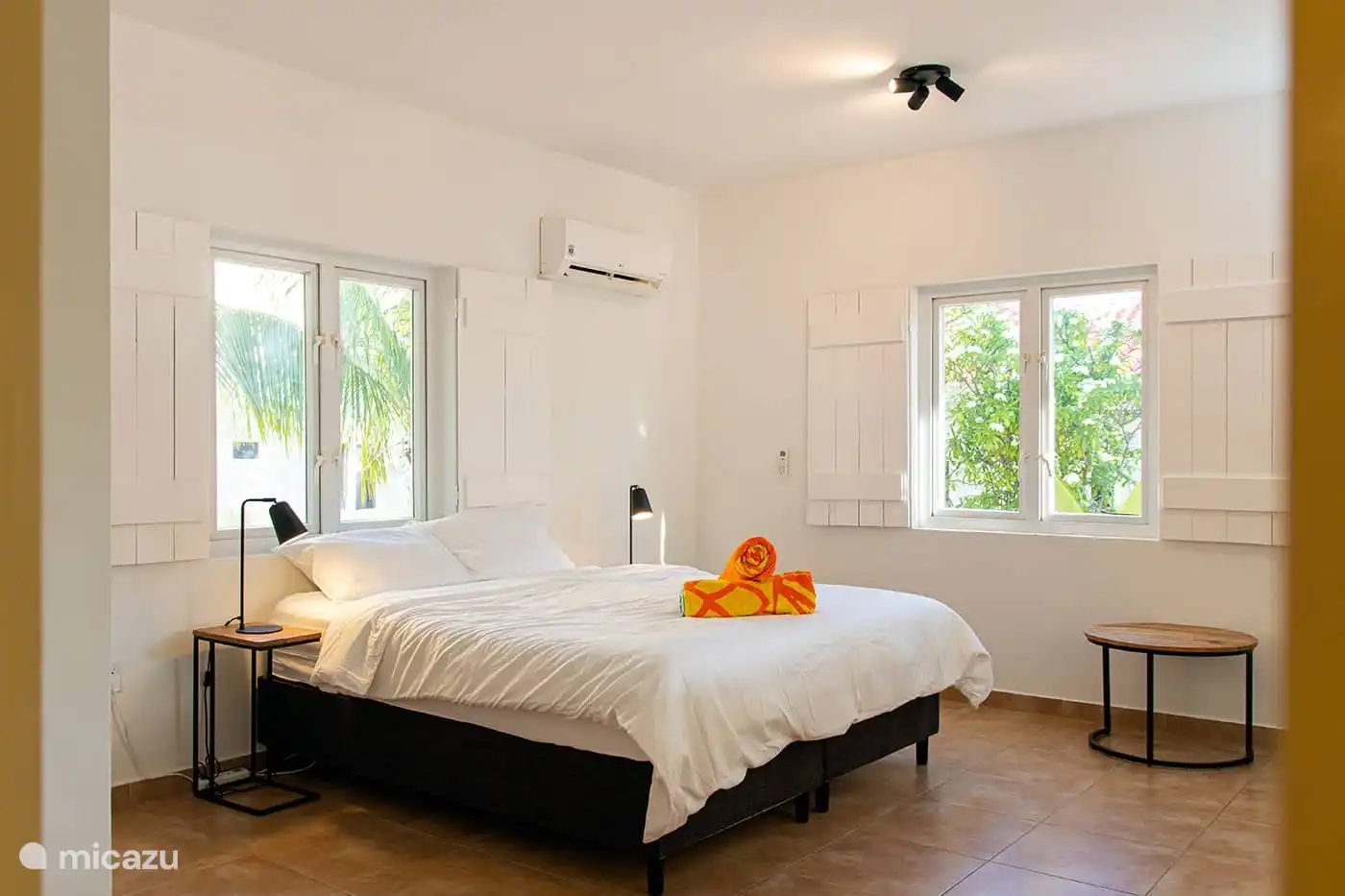 Todas las habitaciones del Curawauw están equipadas con aire acondicionado para pasar una noche maravillosamente fresca.