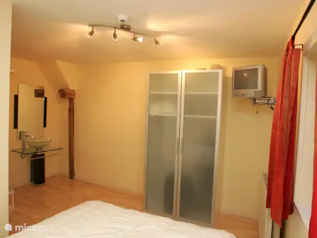 Hacienda 28 | Belgique, Ardennes, Büllingen - ferme chambre avec lavabo
