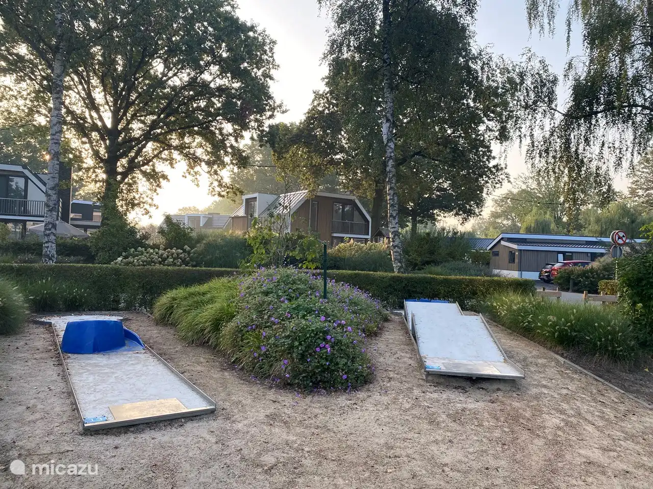 Minigolf, rivalisez en famille ou entre amis.