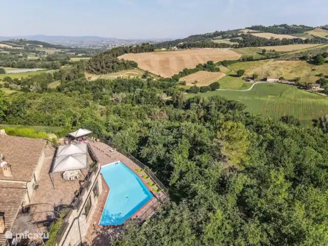 Villa avec 2 piscines pour 25 personnes. | Italie, Ombrie, Collepepe - villa