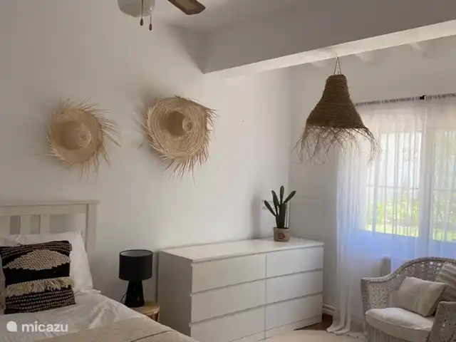 Casa Vista Lejana en España, Costa Blanca, Jávea - villa Amplio segundo dormitorio con baño compartido.