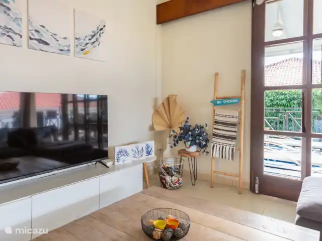 Gezellige villa op Blue Bay huren in Curaçao, Curacao-Midden, Blue Bay - villa Grote smart tv met veel zenders