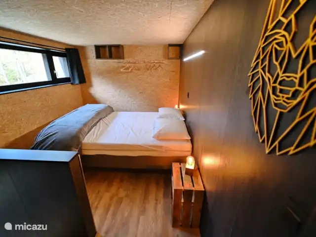 Location de Vacances Belgique, Ardennes, Durbuy, cabane en bois / lodge - Cube Sauvage Durbuy Chambre 2 personnes 1er étage
