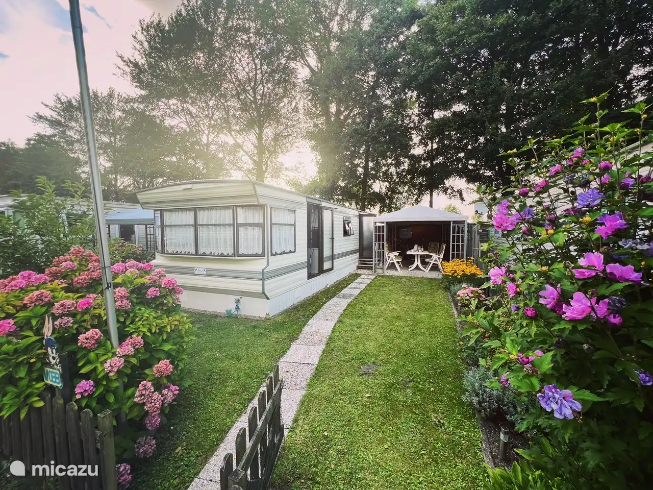 Louer Mobilhome Hoek à Corner, Zélande ? Micazu