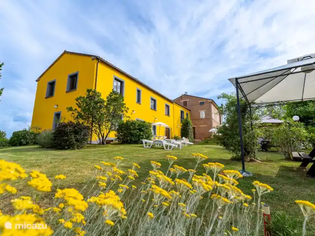 gîte / cottage huren in Italië, Marche, Cessapalombo – Appartement Nespolo Tuin