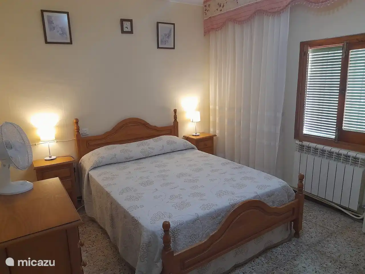 dormitorio 1 con cama doble