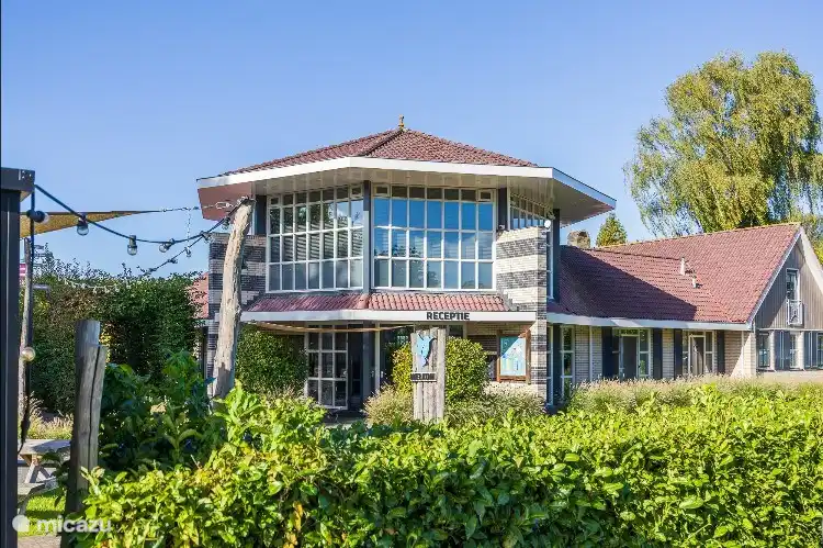 Domaine de loisirs De IJsvogel, vue de la réception