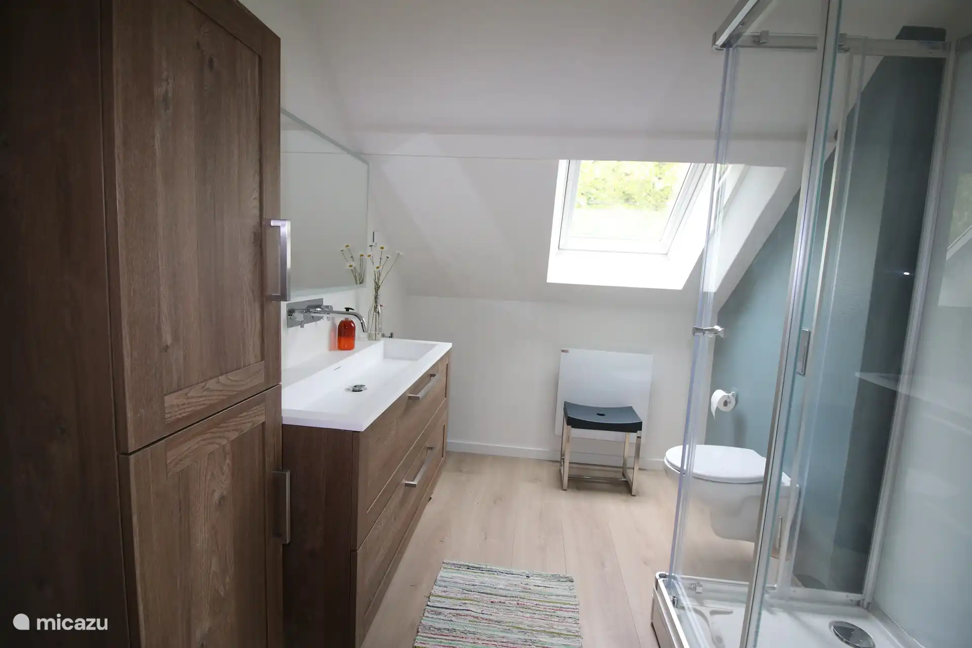 Badezimmer im Obergeschoss