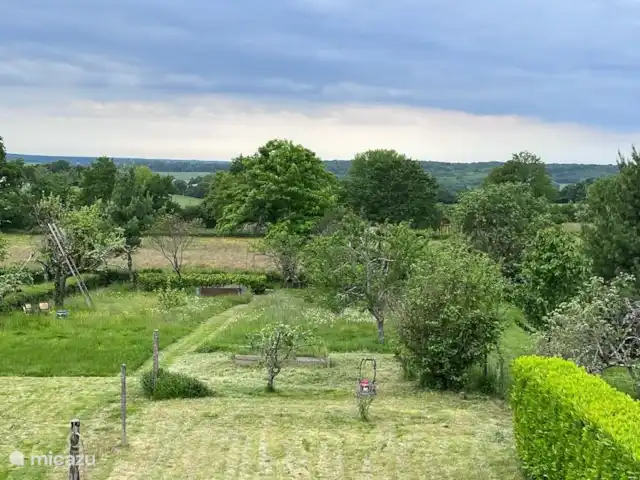 Location de Vacances France, Nièvre, Verneuil, gîte / cottage - Tonnerre de Brest Vue