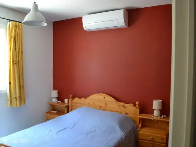 Maison de vacances Mandevilla | France, Hérault, Cantagrils-Argelliers - maison de vacances Chambre avec lit double 140x200 et un lit enfant